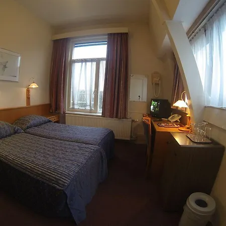 Hestia Hotell 3*